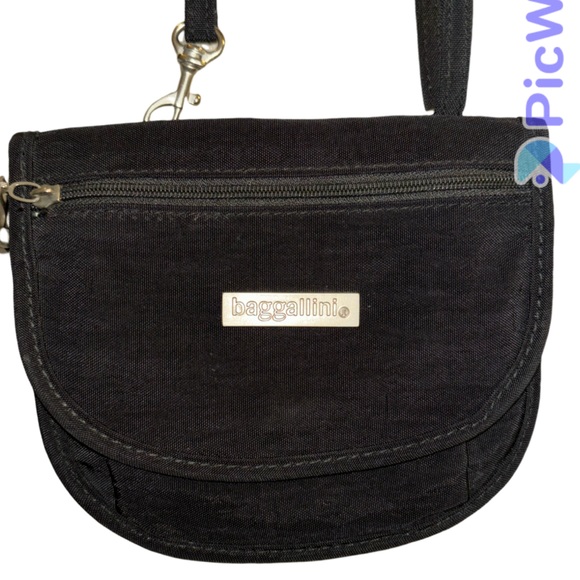 Bagallini small travel crossbody - Picture 2 of 6